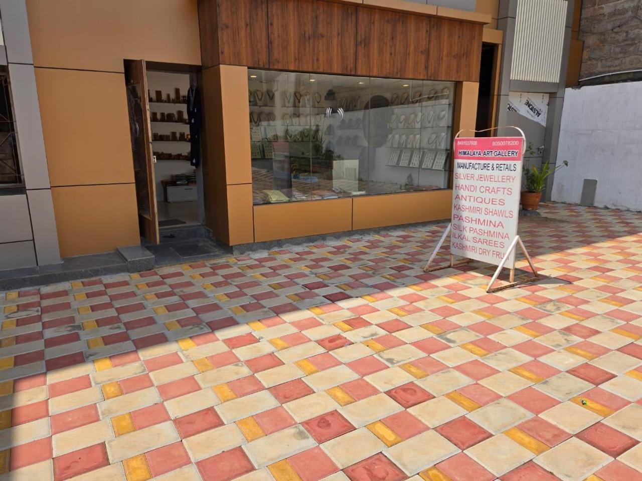 Hotel Badami Court Exterior photo