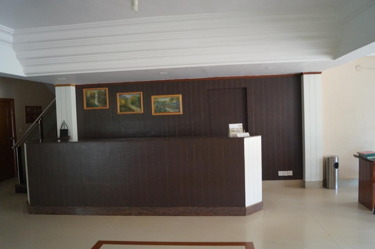 Hotel Badami Court Exterior photo